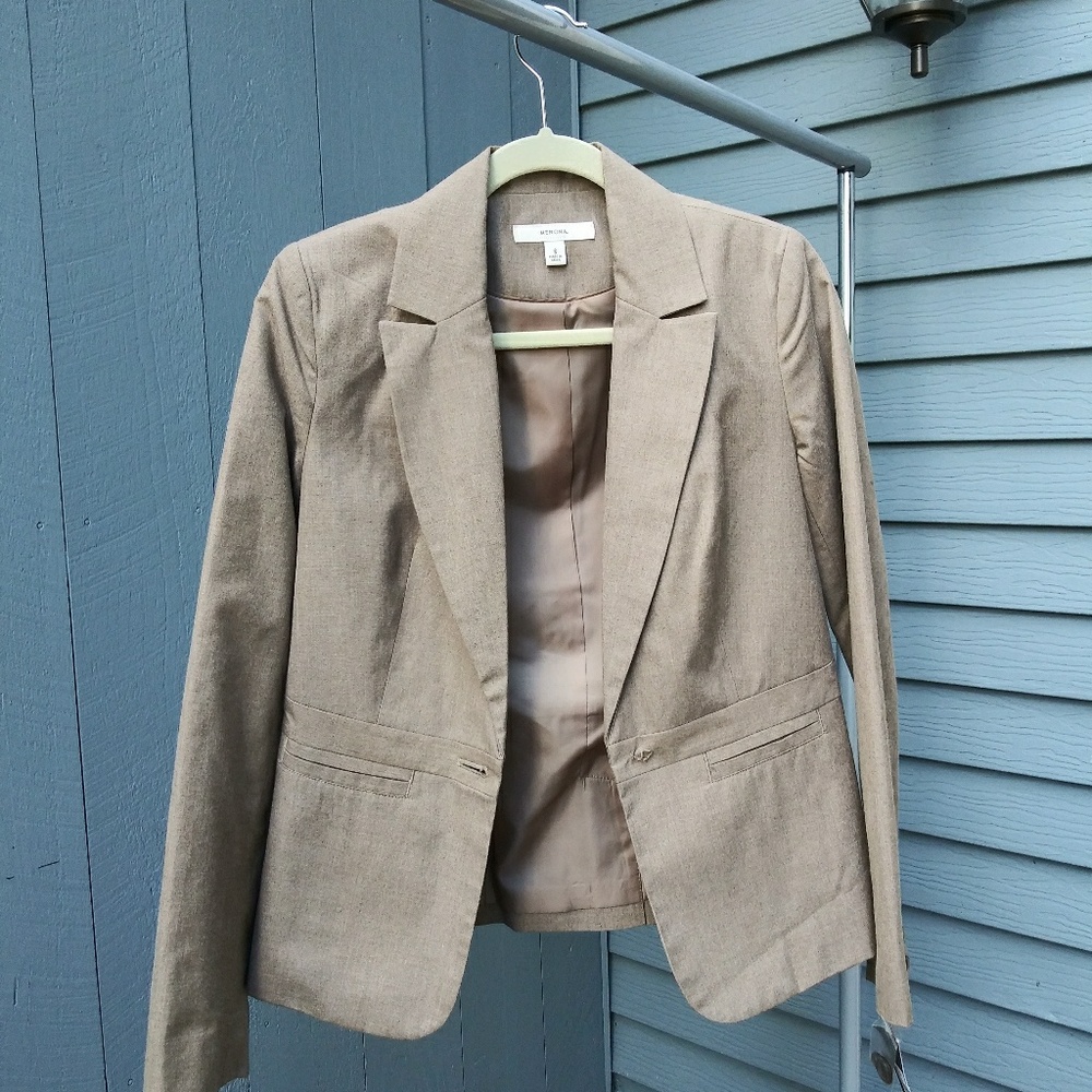 NWT Tan Blazer